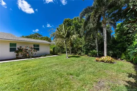 7 Lantana Lane Stuart FL 34996