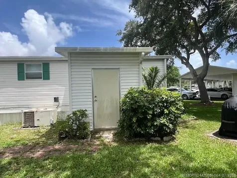 2555 Pga Boulevard Palm Beach Gardens FL 33410