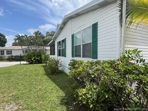 2555 Pga Boulevard Palm Beach Gardens FL 33410