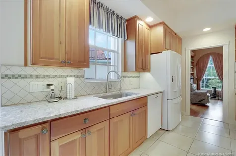 9242 SE Eldorado Way Hobe Sound FL 33455