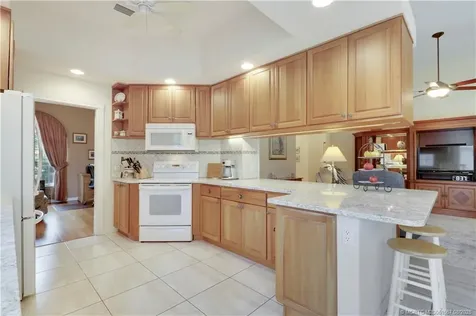 9242 SE Eldorado Way Hobe Sound FL 33455