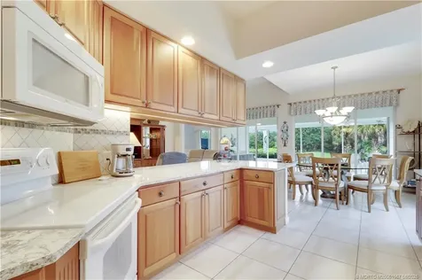 9242 SE Eldorado Way Hobe Sound FL 33455