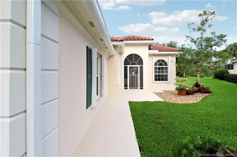 9242 SE Eldorado Way Hobe Sound FL 33455