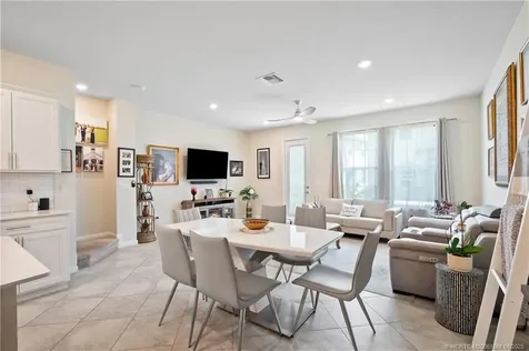 1806 SE Ocean Cove Way Stuart FL 34996