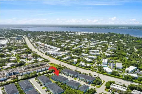 1806 SE Ocean Cove Way Stuart FL 34996