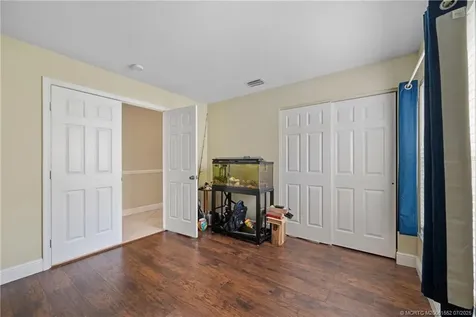 832 NW Greenwich Court Port St Lucie FL 34983