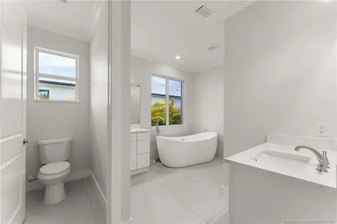 5470 SE Front Avenue Stuart FL 34997