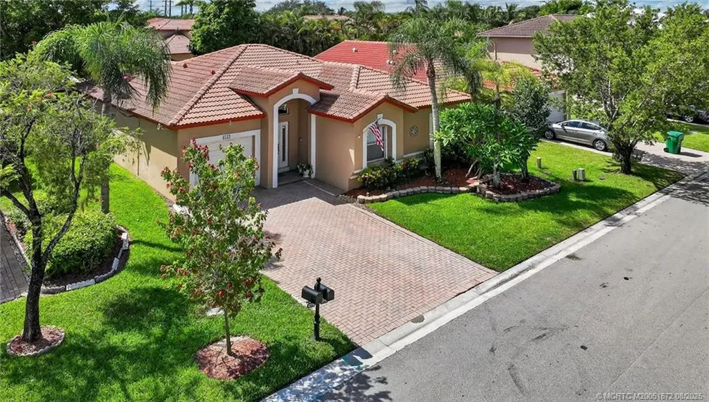 6118 NW 41st Drive Coral Springs FL 33067