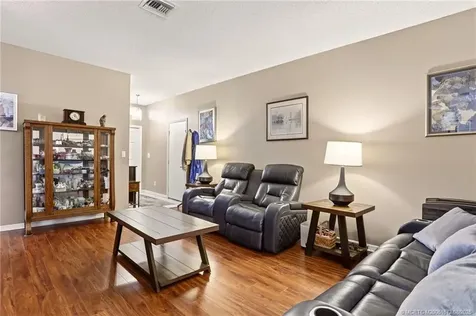 6118 NW 41st Drive Coral Springs FL 33067