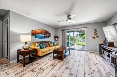 962 SW Mcelroy Avenue Port St Lucie FL 34953