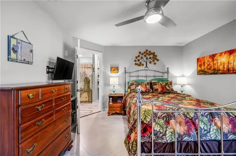 962 SW Mcelroy Avenue Port St Lucie FL 34953