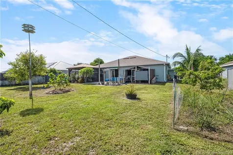 962 SW Mcelroy Avenue Port St Lucie FL 34953