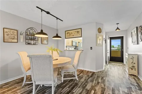 6941 SE Constitution Boulevard Hobe Sound FL 33455