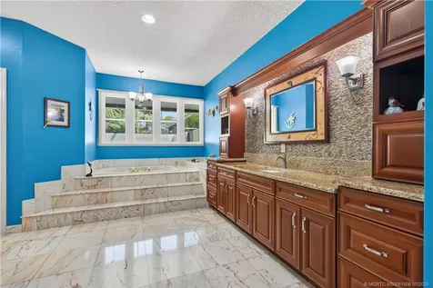 6611 SW Thistle Terrace Palm City FL 34990