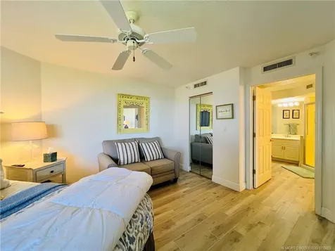 5051 N Highway A1a Fort Pierce FL 34949