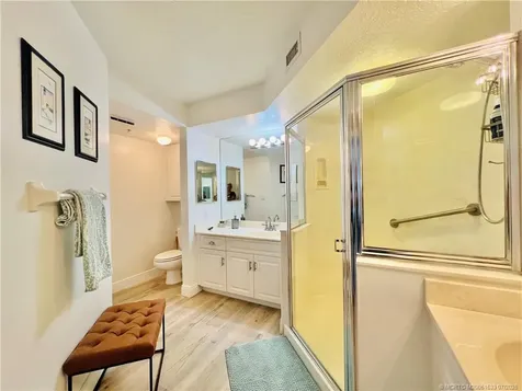 5051 N Highway A1a Fort Pierce FL 34949