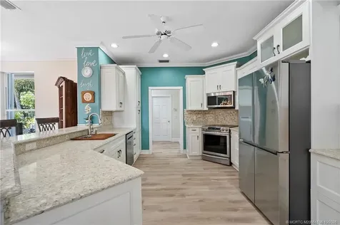 4 Lantana Lane Sewalls Point FL 34996