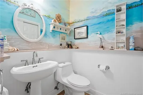 4 Lantana Lane Sewalls Point FL 34996