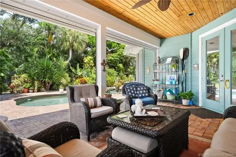 4 Lantana Lane Sewalls Point FL 34996