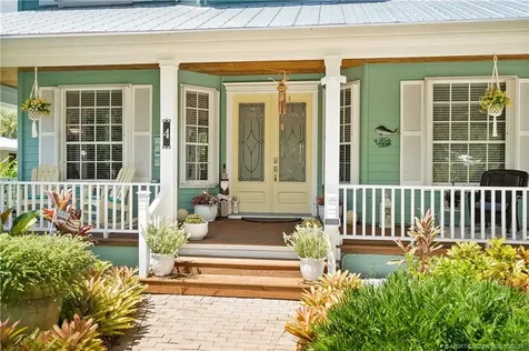 4 Lantana Lane Sewalls Point FL 34996