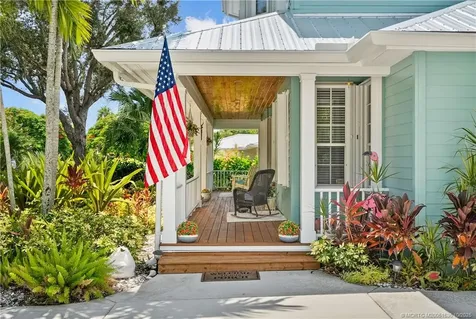 4 Lantana Lane Sewalls Point FL 34996