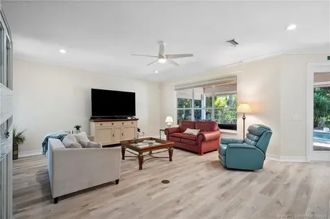 4 Lantana Lane Sewalls Point FL 34996