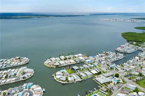 10751 S Ocean Drive Jensen Beach FL 34957