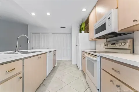 1251 NW Sun Terrace Circle Port St Lucie FL 34986