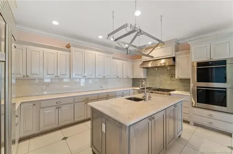 700 SW Saint Lucie Crescent Stuart FL 34994