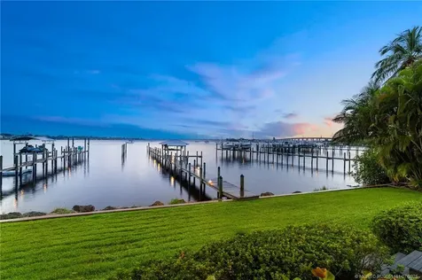 700 SW Saint Lucie Crescent Stuart FL 34994