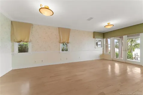 700 SW Saint Lucie Crescent Stuart FL 34994