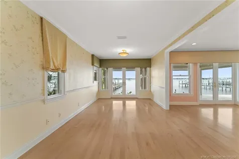 700 SW Saint Lucie Crescent Stuart FL 34994