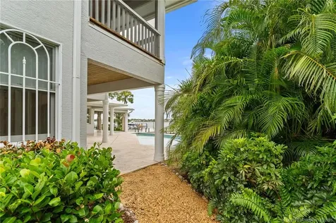 700 SW Saint Lucie Crescent Stuart FL 34994