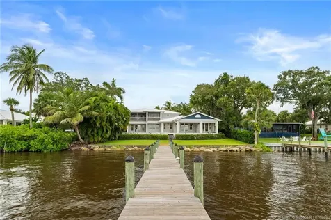 700 SW Saint Lucie Crescent Stuart FL 34994