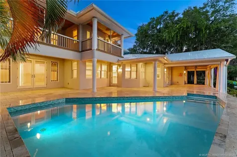 700 SW Saint Lucie Crescent Stuart FL 34994