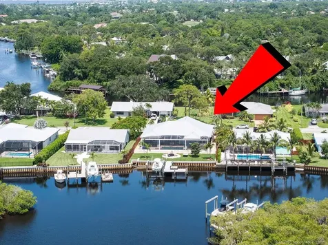 562 SW Pine Tree Lane Palm City FL 34990