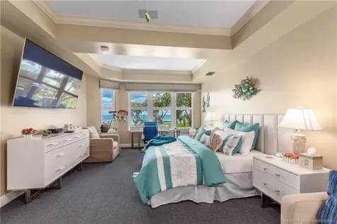 4643 NE Ocean Boulevard Jensen Beach FL 34957