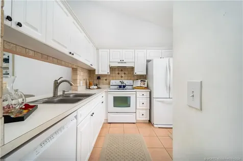 1637 NE Nautical Place Jensen Beach FL 34957