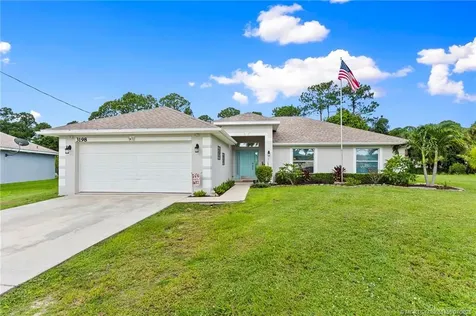 3198 SW Bridge Street Port St Lucie FL 34953