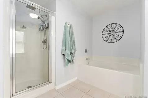 3198 SW Bridge Street Port St Lucie FL 34953