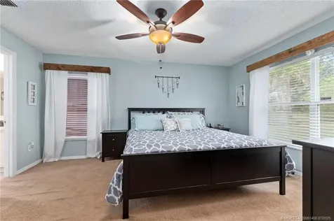 3198 SW Bridge Street Port St Lucie FL 34953