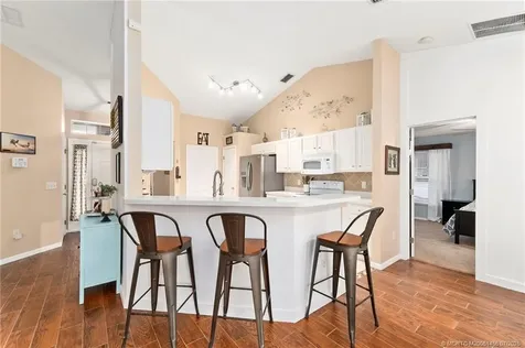 3198 SW Bridge Street Port St Lucie FL 34953