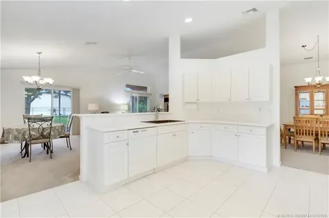 2640 SW Marquis Terrace Stuart FL 34997