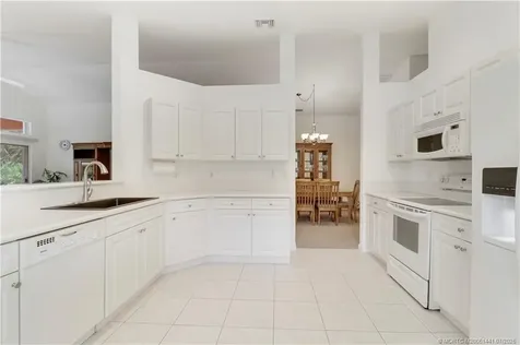2640 SW Marquis Terrace Stuart FL 34997