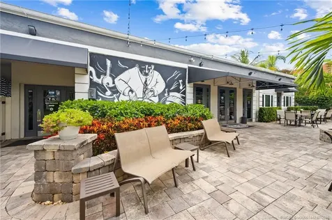 514 NW Dixie Highway Stuart FL 34994