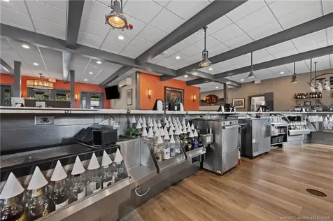 514 NW Dixie Highway Stuart FL 34994