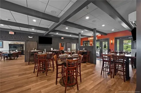 514 NW Dixie Highway Stuart FL 34994