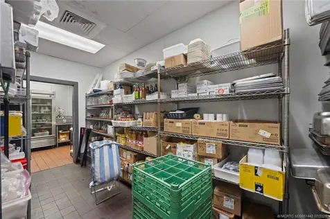 514 NW Dixie Highway Stuart FL 34994