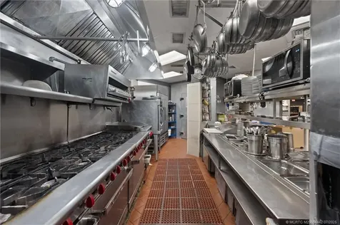 514 NW Dixie Highway Stuart FL 34994