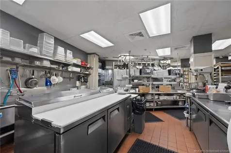 514 NW Dixie Highway Stuart FL 34994